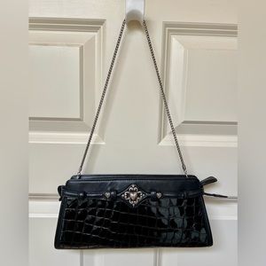 Brighton black patent clutch